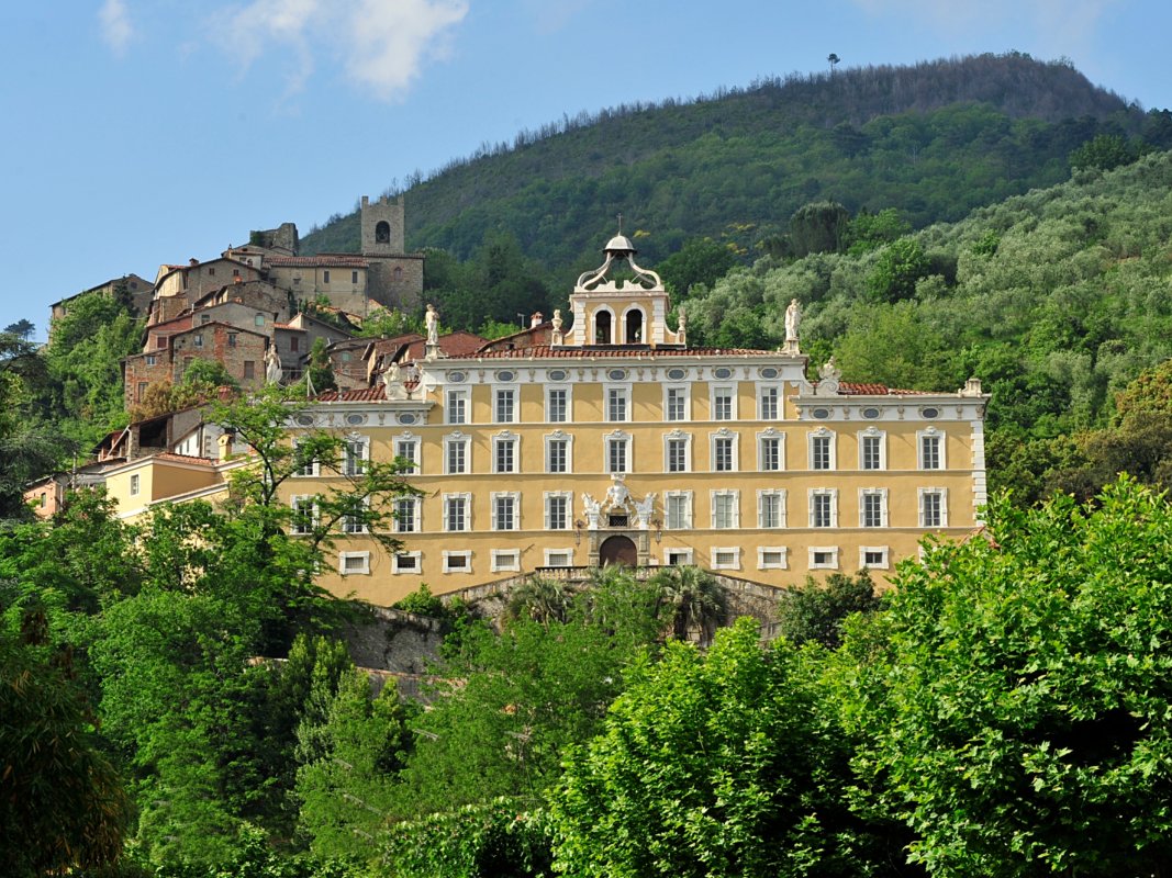 PINOCCHIO e Villa Garzoni di Collodi PINOCCHIO e Villa Garzoni di Collodi